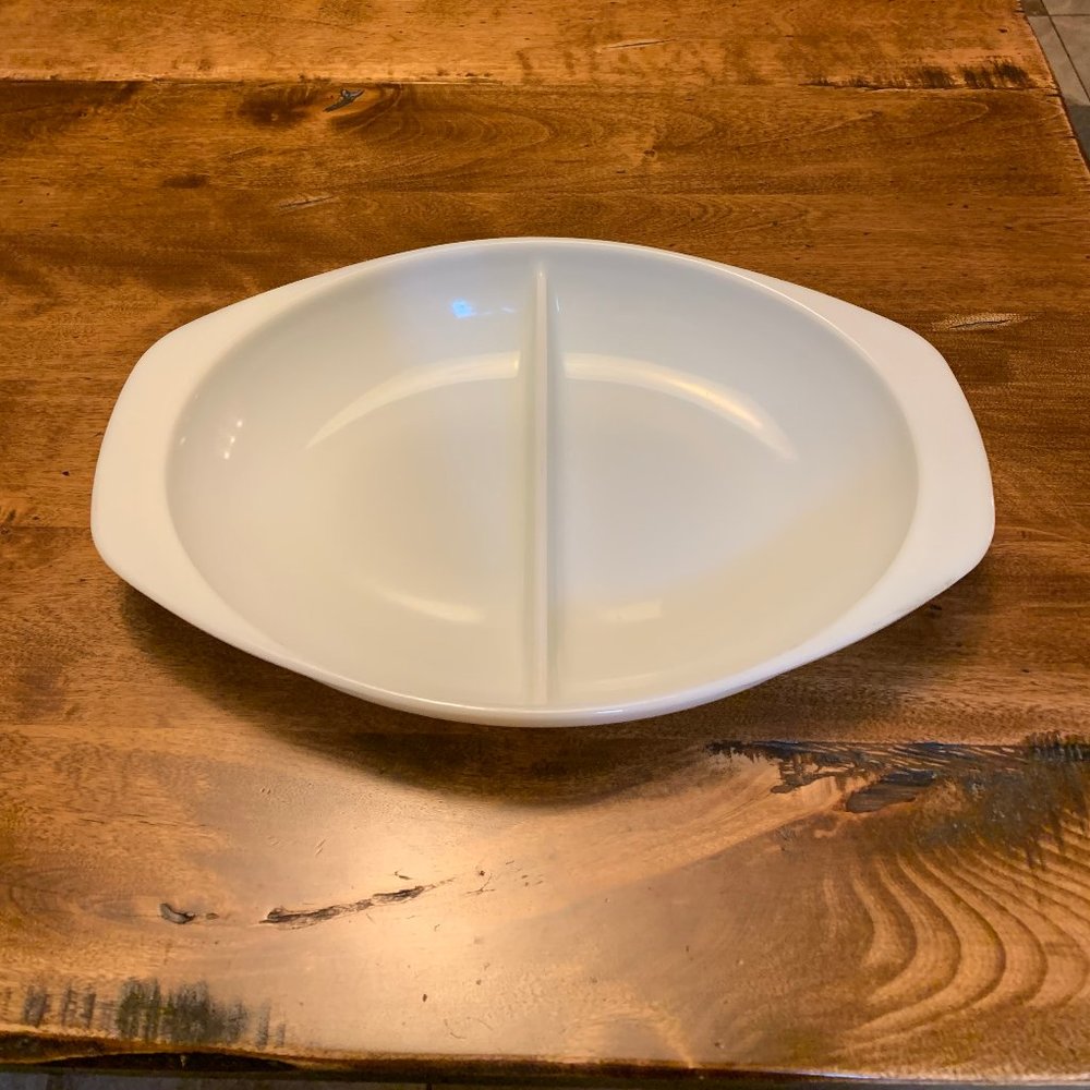 Pyrex Vintage 1960’s White Opal Divided Dish #1063